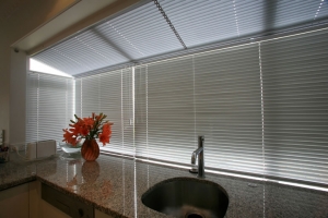 Incline Pleated Blind