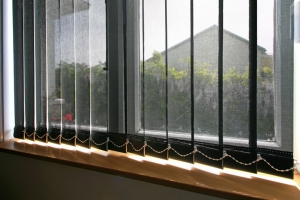 Vertical Blinds with Chained weights